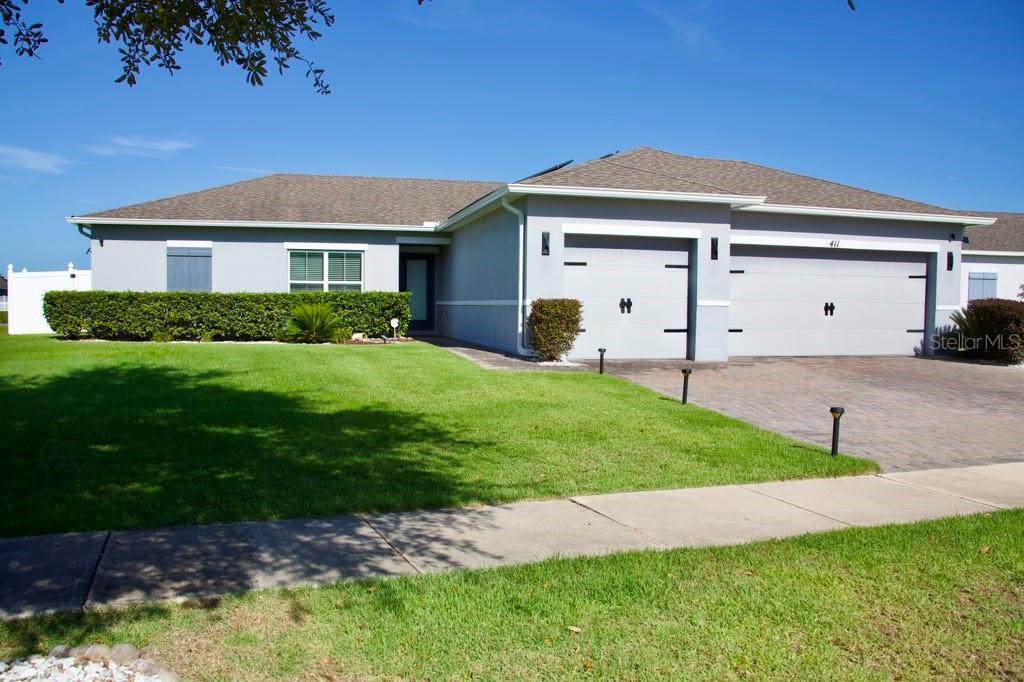 411 Blue Lake Circle — photo