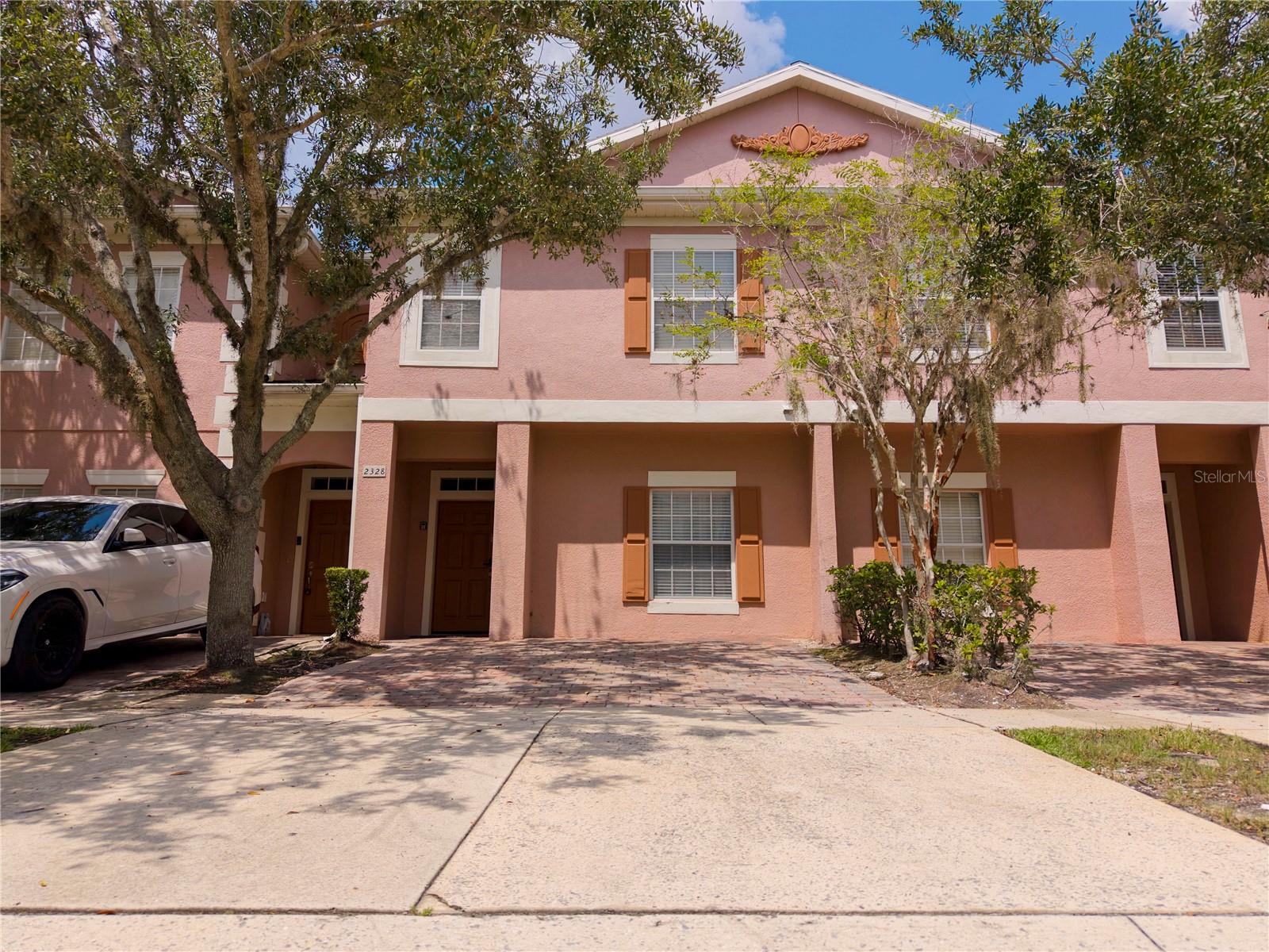 2328 Caravelle Circle — photo