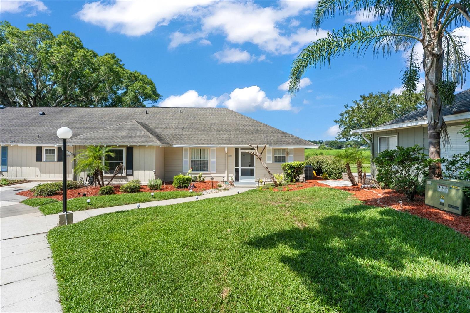 1076 Villa Lane 68 — photo