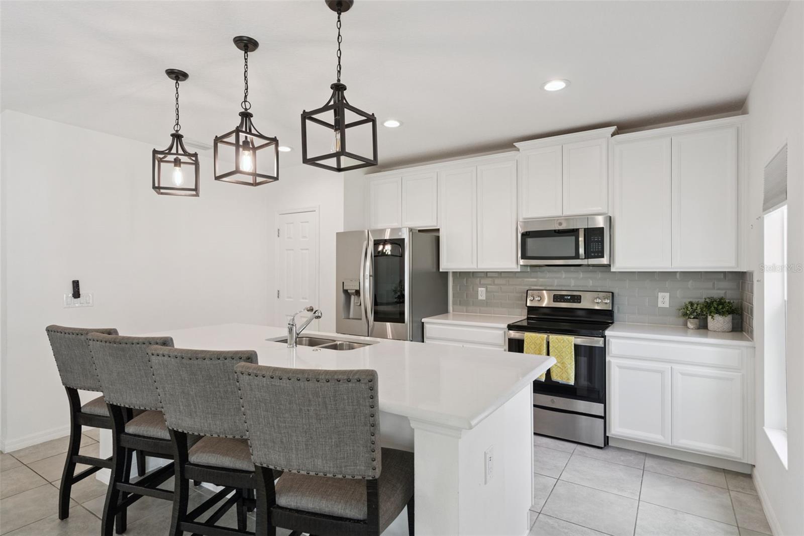 809 MARCEL LOOP, DAVENPORT, FL 33837 — photo 3