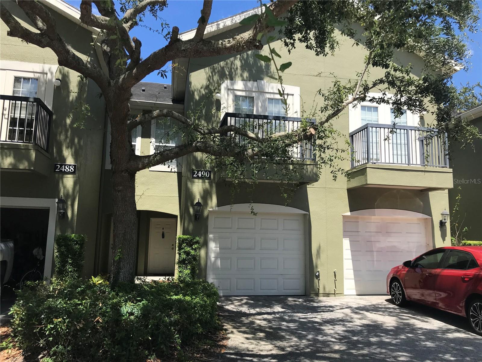 2490 Lancien Court 4 — photo