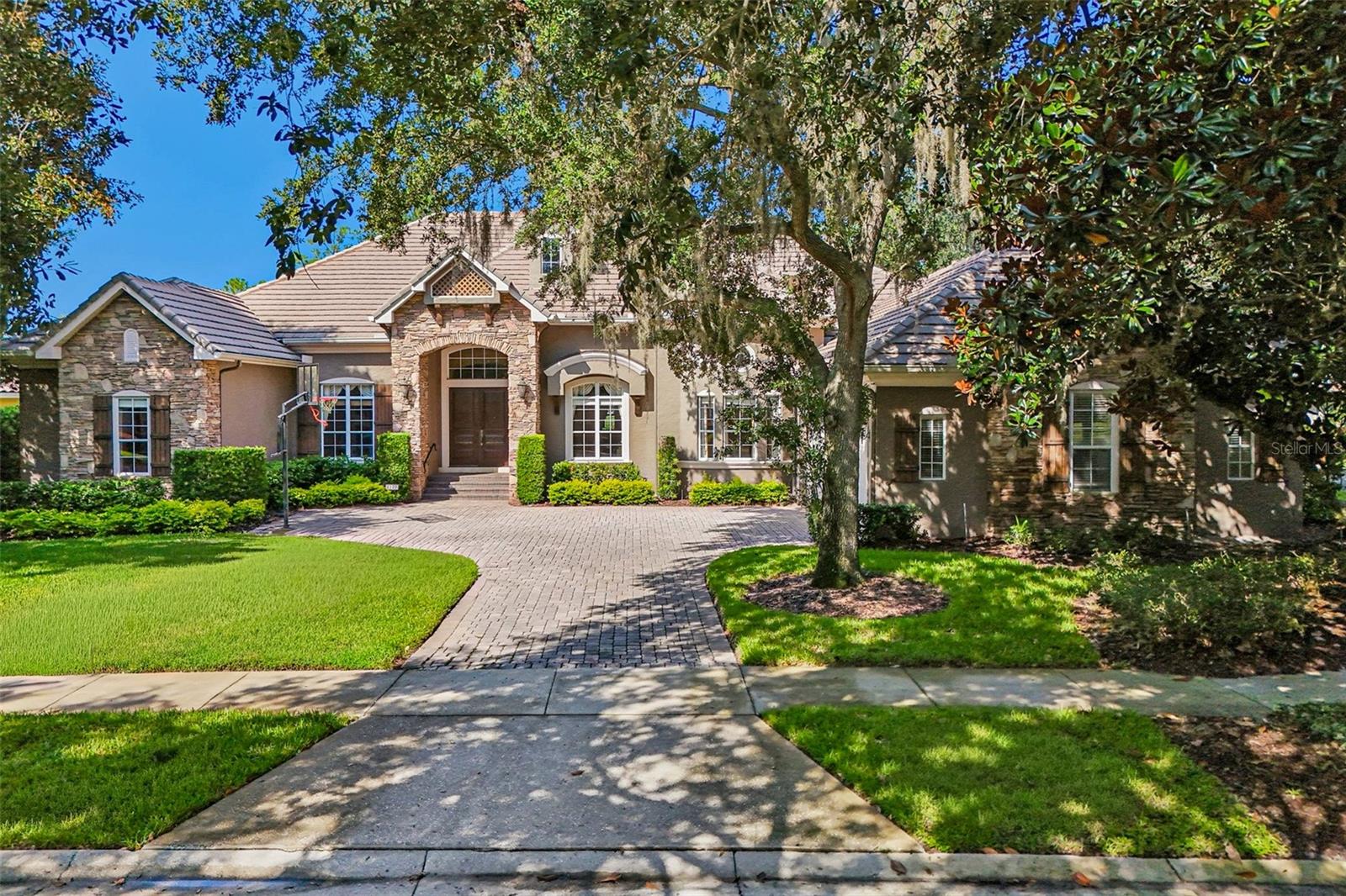 6102 S Hampshire Ct — photo