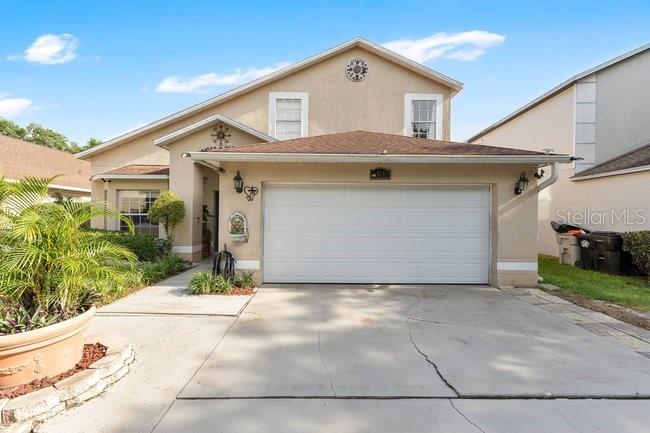 84 Knights Hollow Drive — photo
