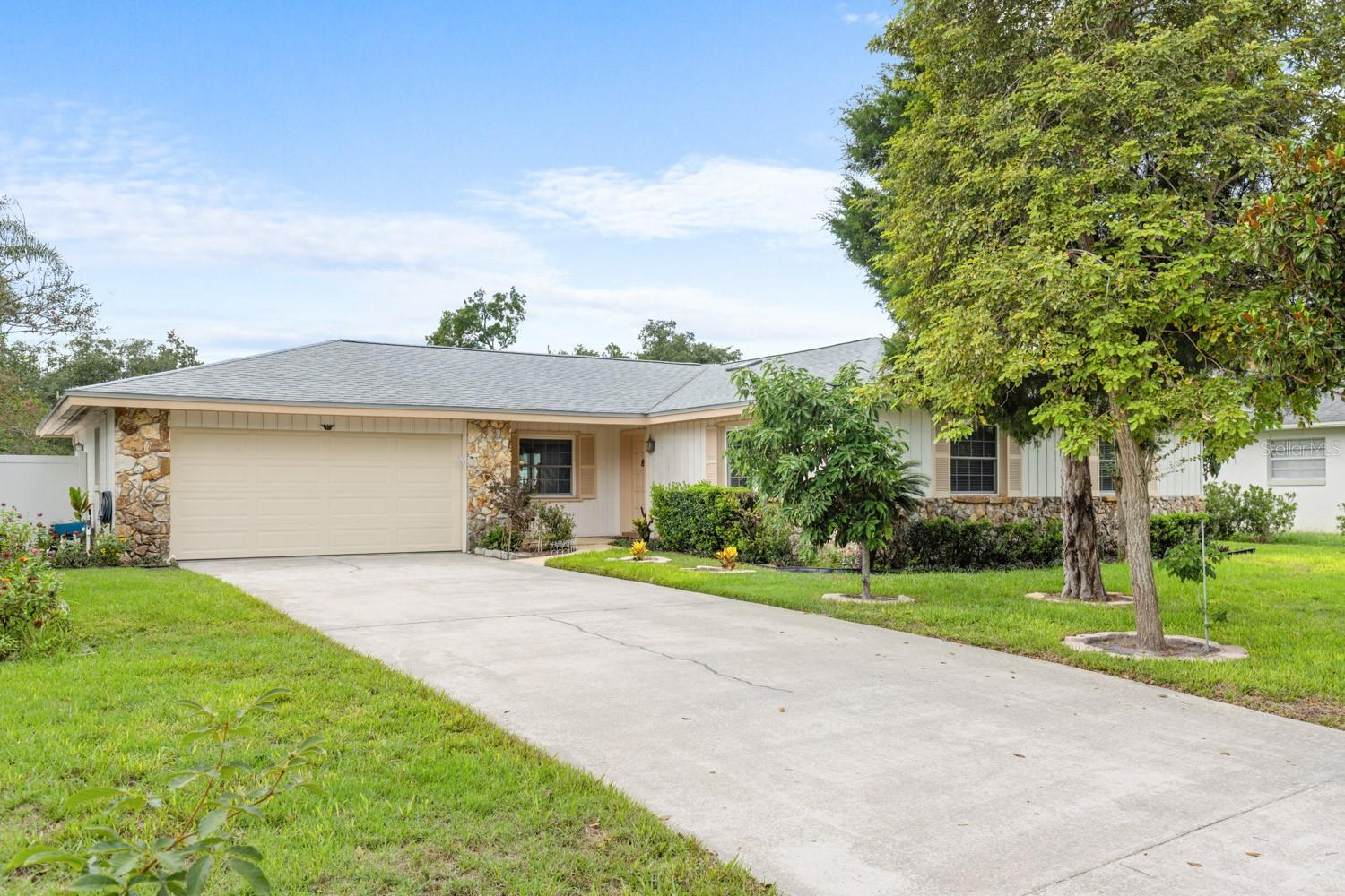 116 Beaufort Drive — photo