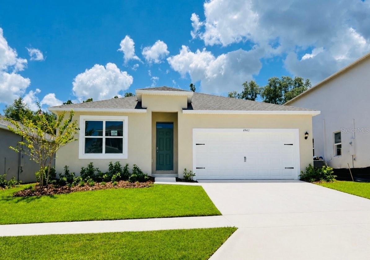 3133 House Finch Road — photo