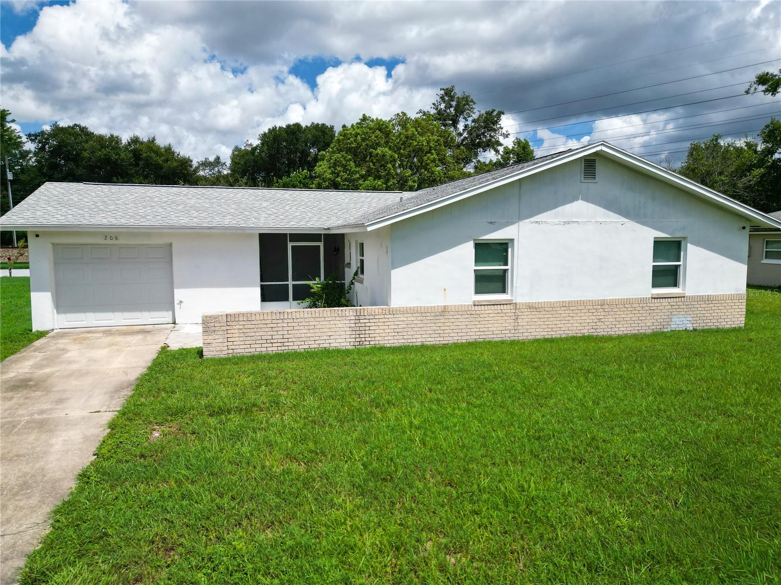 206 Melissa Court — photo