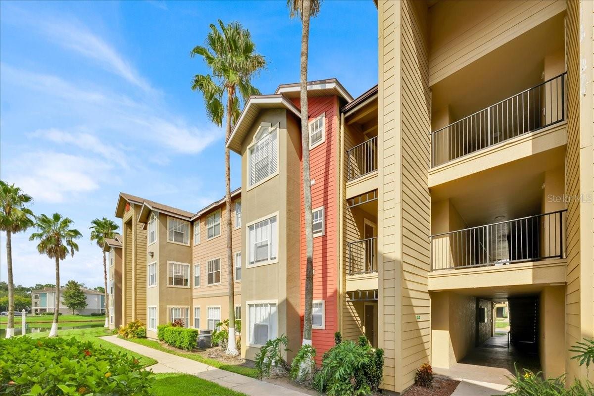 2212 Grand Cayman Court 1617 — photo
