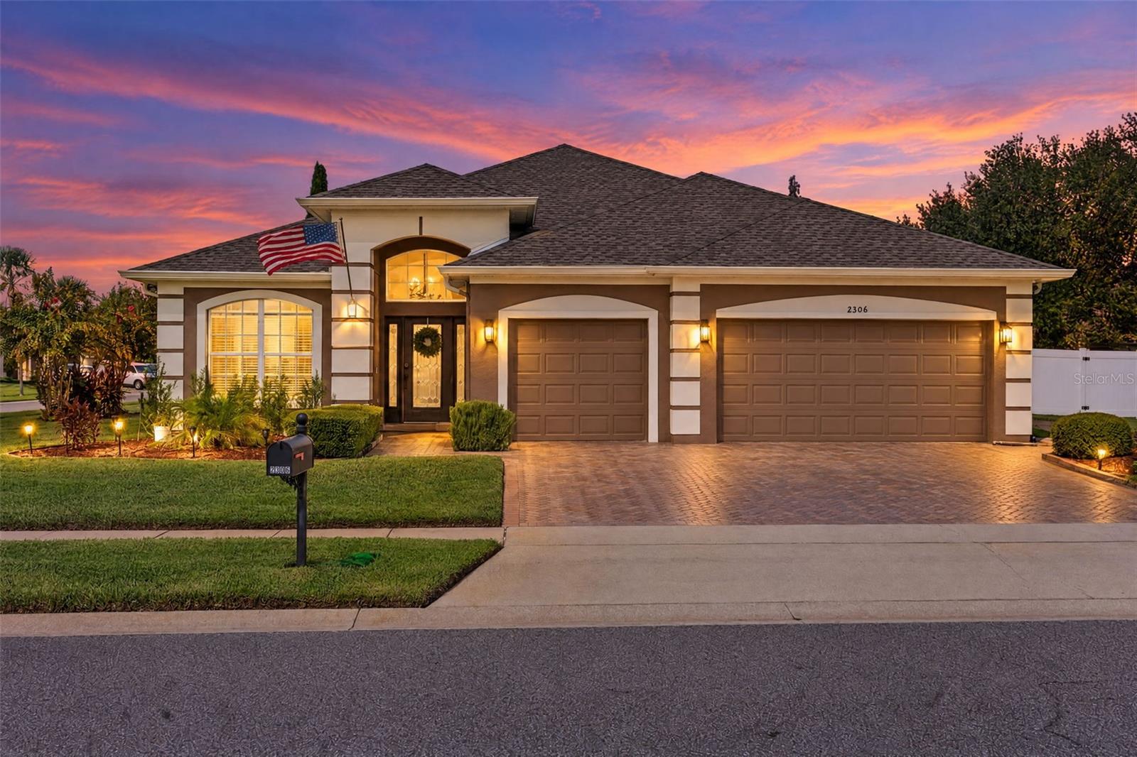 2306 Emerald Rose Way — photo