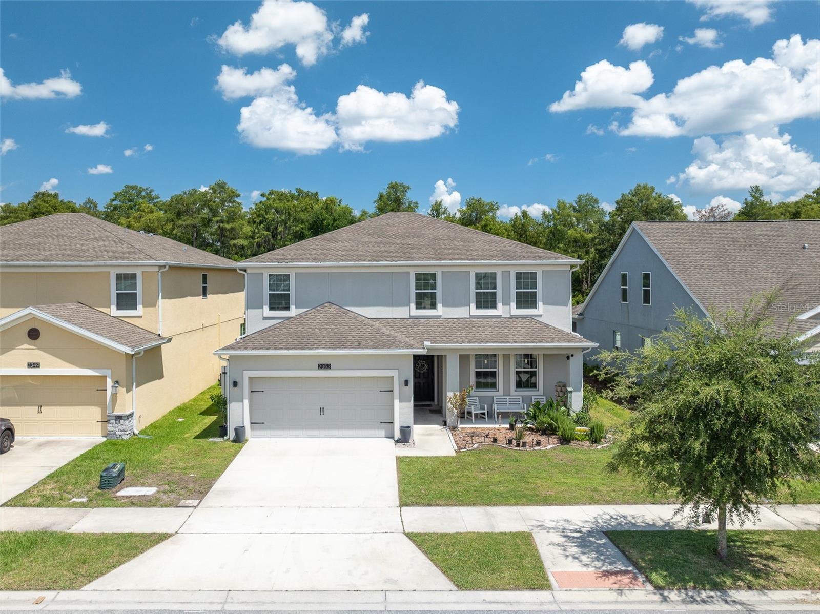 2353 Crescent Moon Street — photo