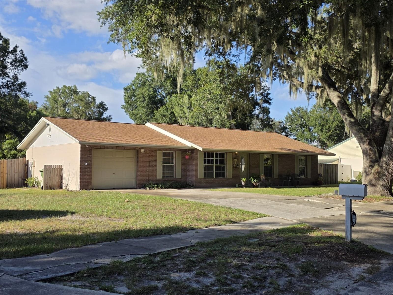 5045 Misty Lake Drive — photo