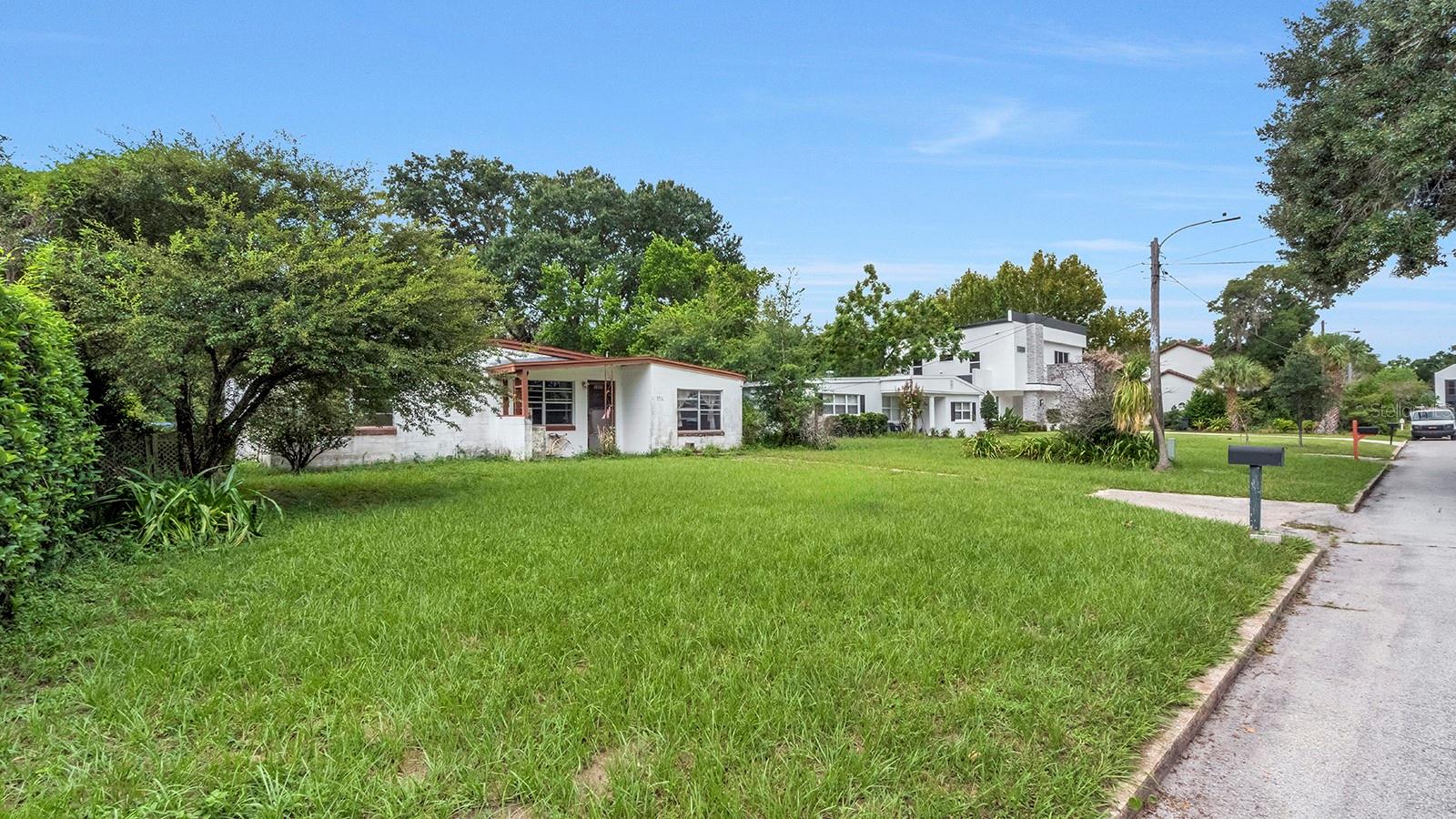 1416 Border Drive — photo