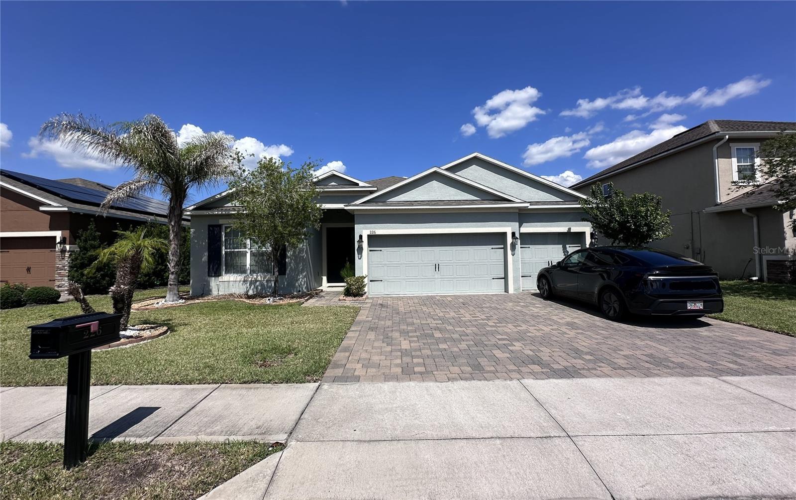 226 Brunswick Drive — photo