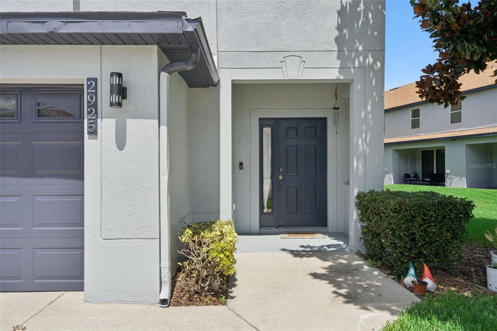 2925 Ashland Lane S — photo