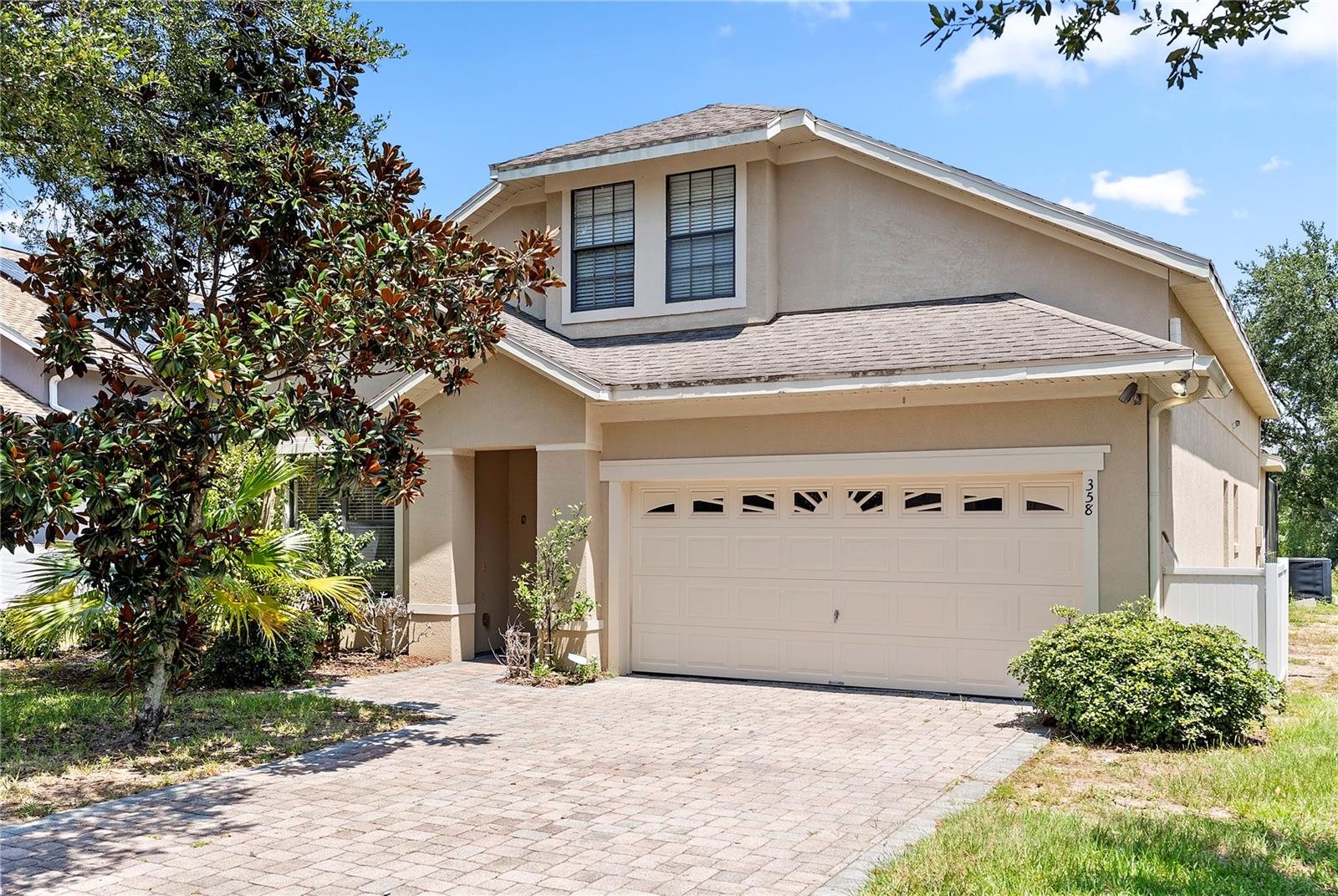 358 Lake Davenport Circle — photo