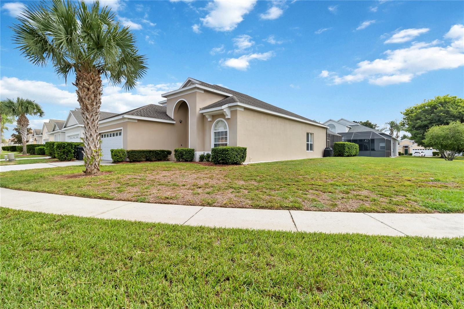 Home in KISSIMMEE, FL 34747 — photo 3