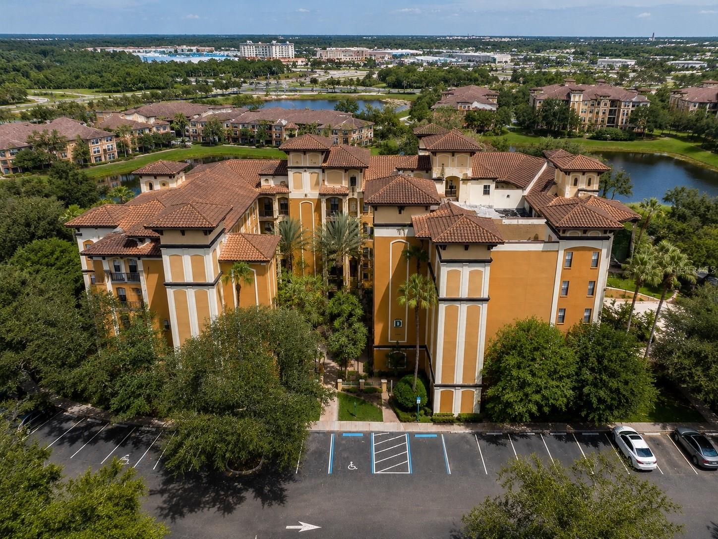 12539 Floridays Resort Drive 208D — photo