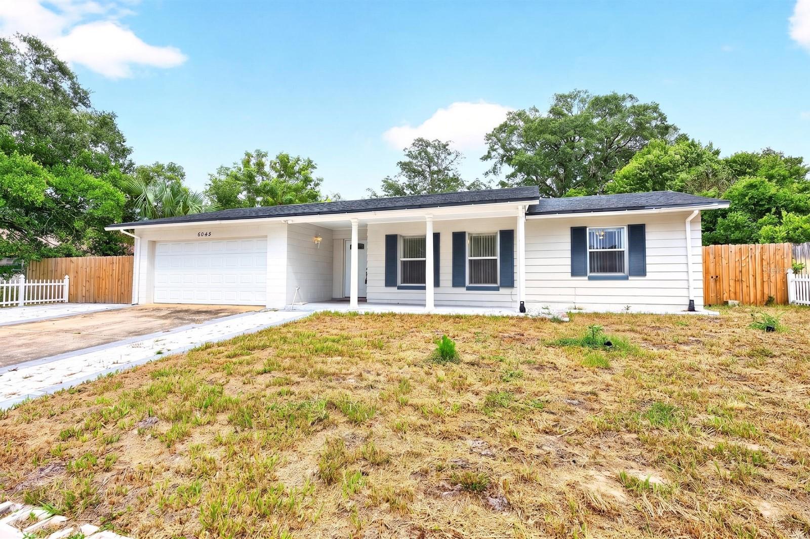 6045 Wedgewood Circle — photo