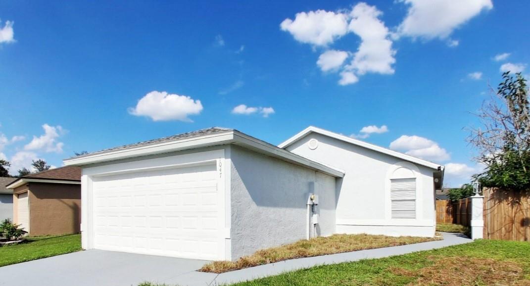 1047 Florida Holly Drive — photo