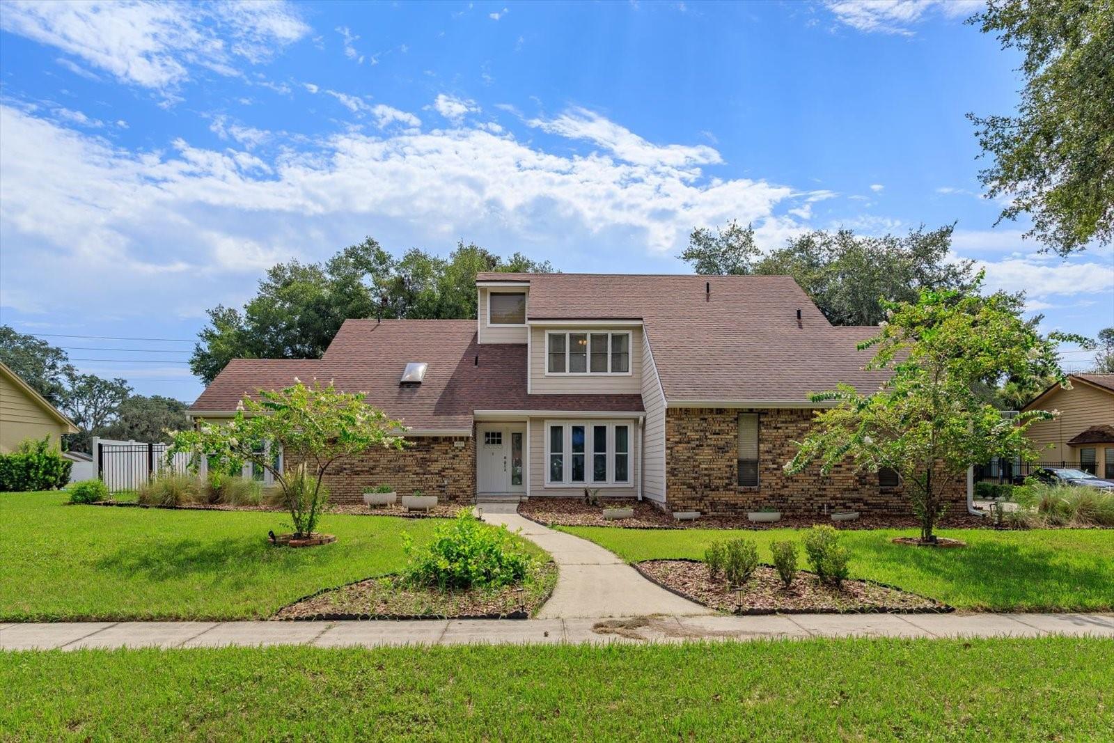 4951 Courtland Loop — photo