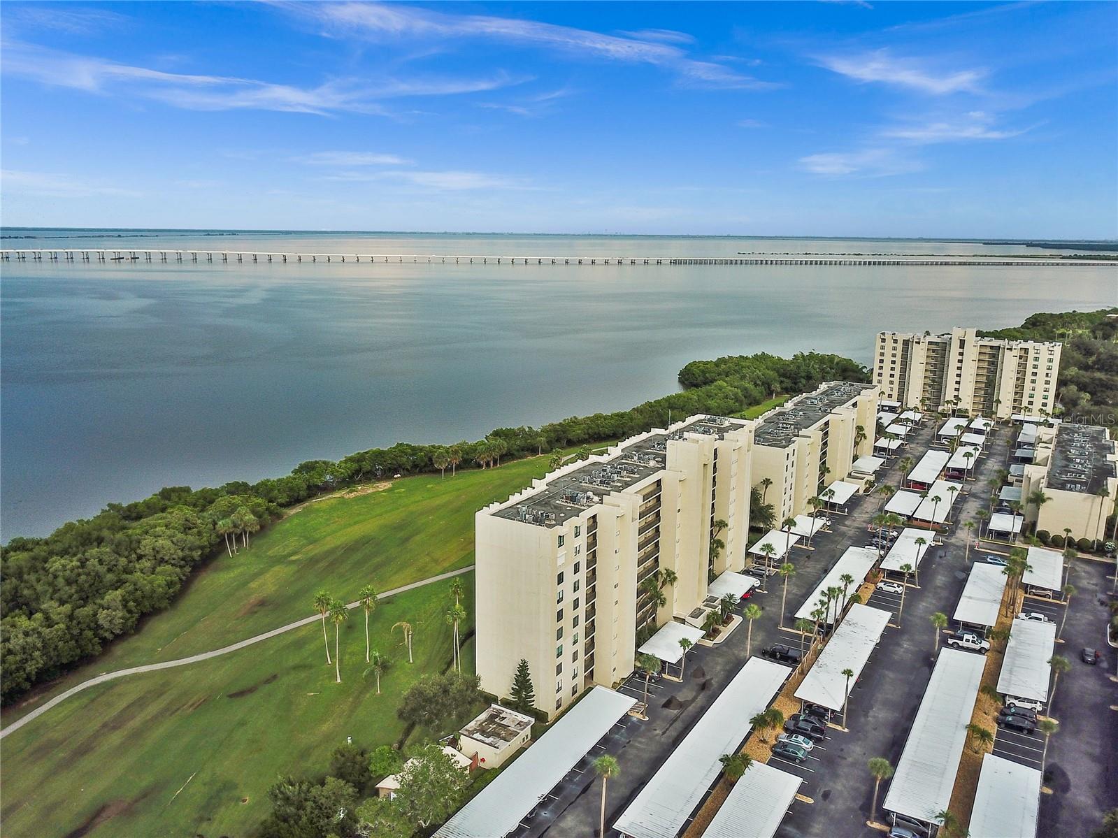 2617 Cove Cay Drive 702 — photo