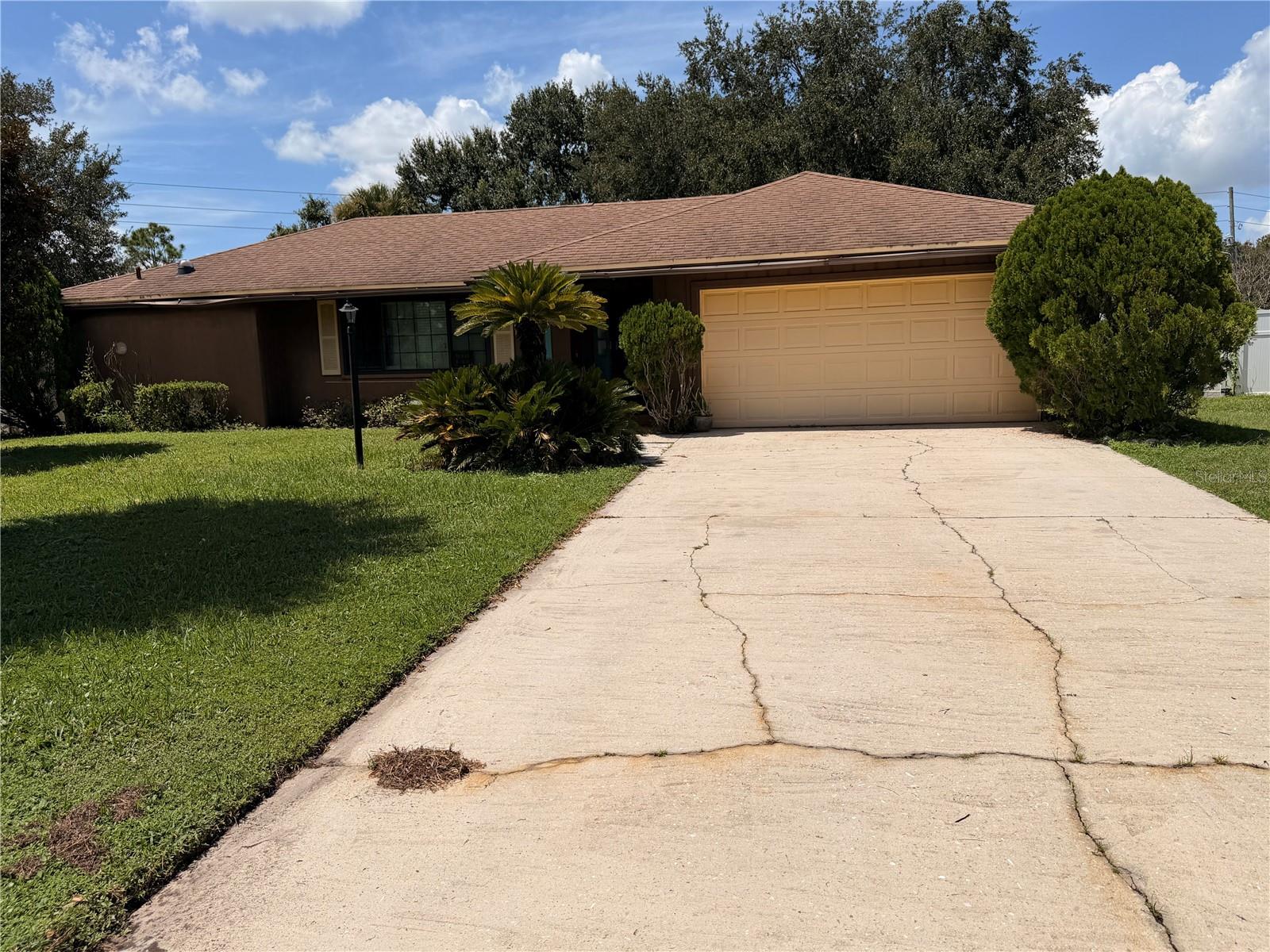 237 Cranbrook Drive — photo