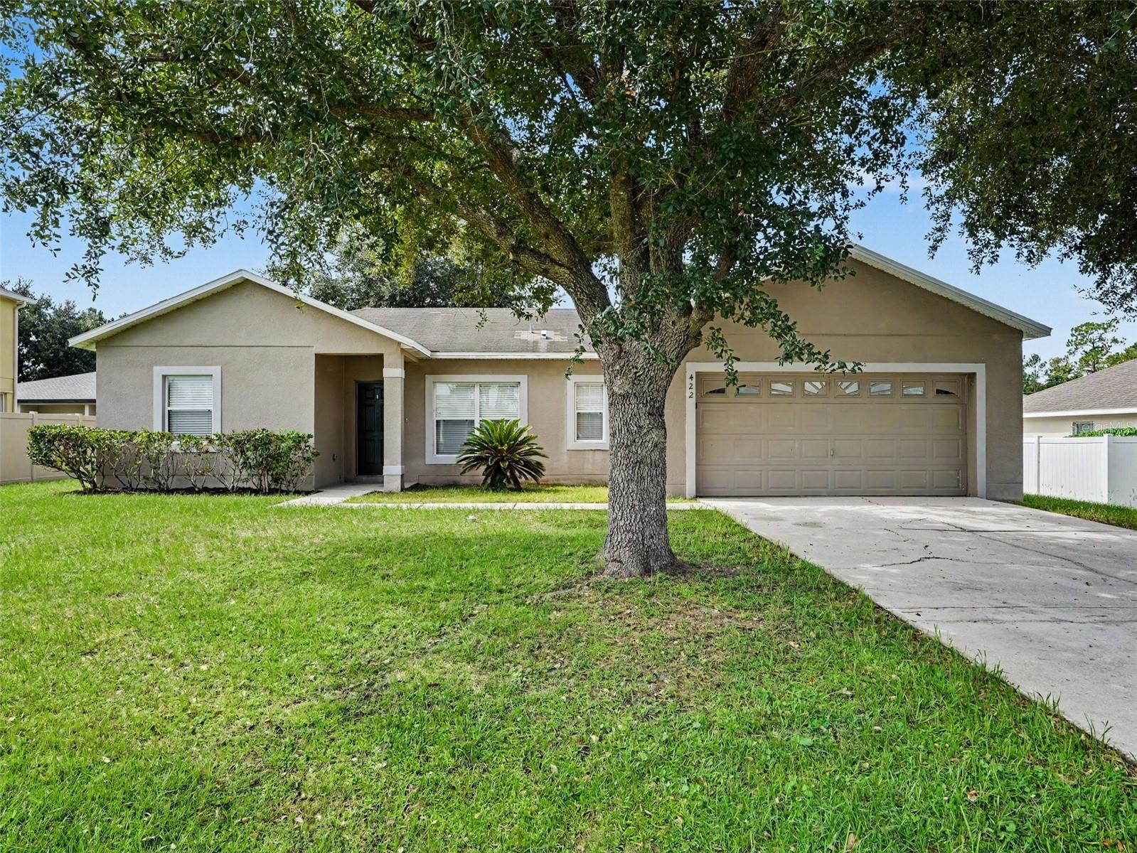422 Columbia Court — photo