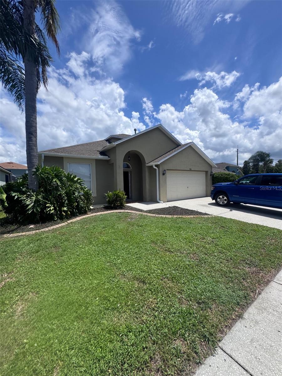 1734 Lady Palm Court — photo