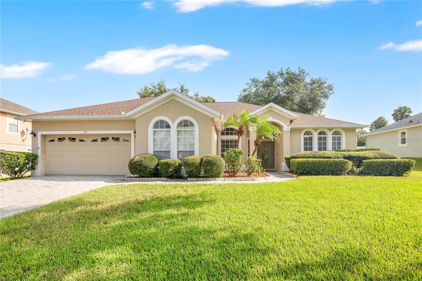 253 Beacon Pointe Drive — photo