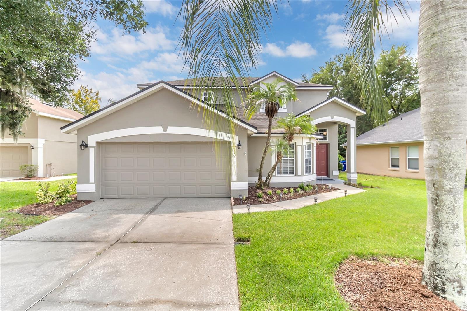 949 Pickfair Terrace — photo