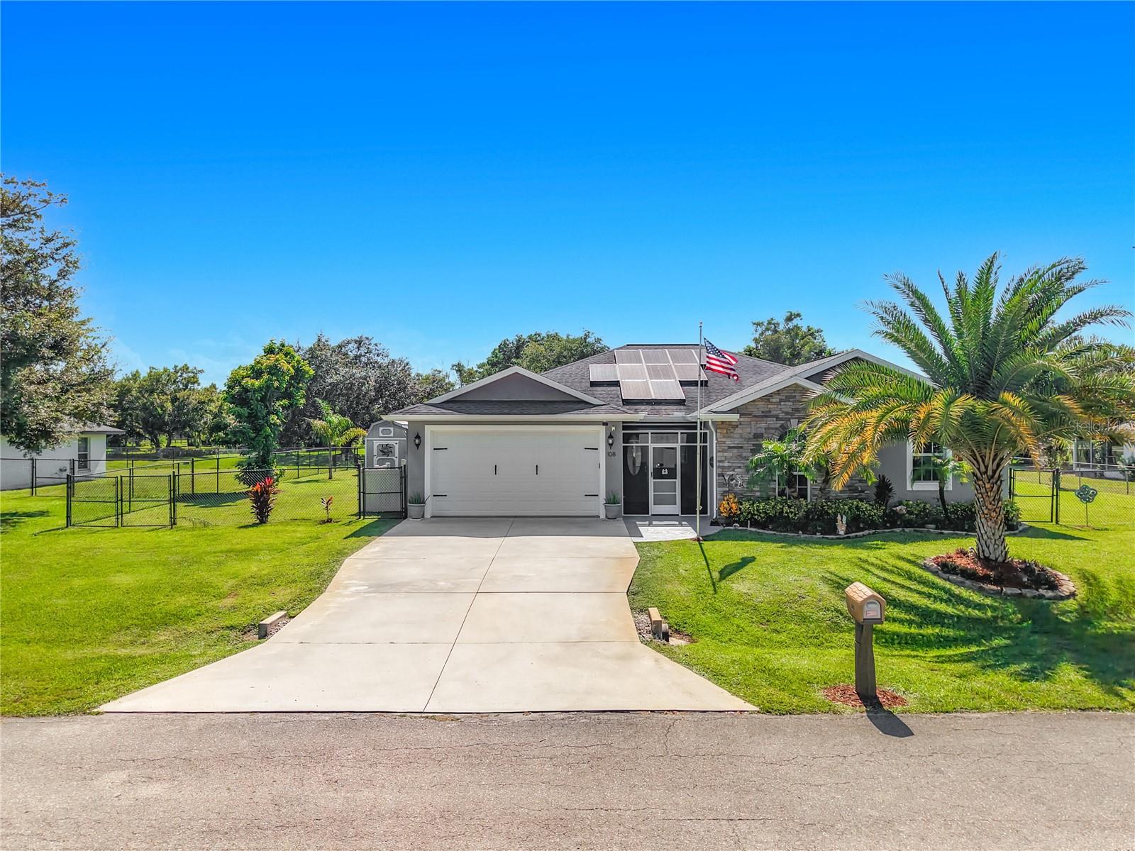 108 Oak Knolls Circle — photo