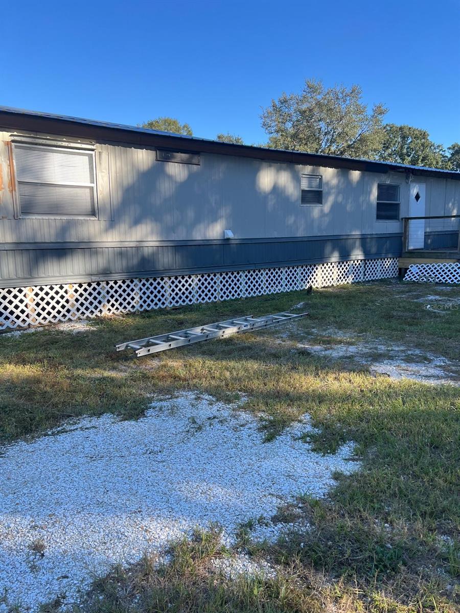 4015 Shady Oak Drive E — photo