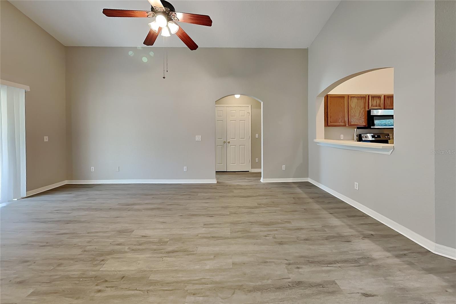 3111 BUCKEYE POINTE DR — photo 3