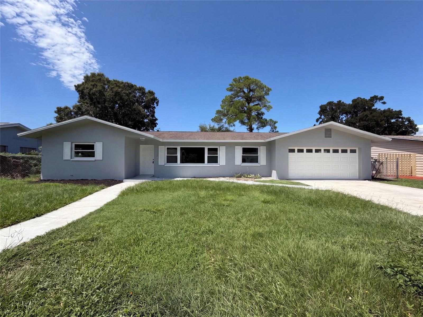 1148 Wentworth Circle — photo