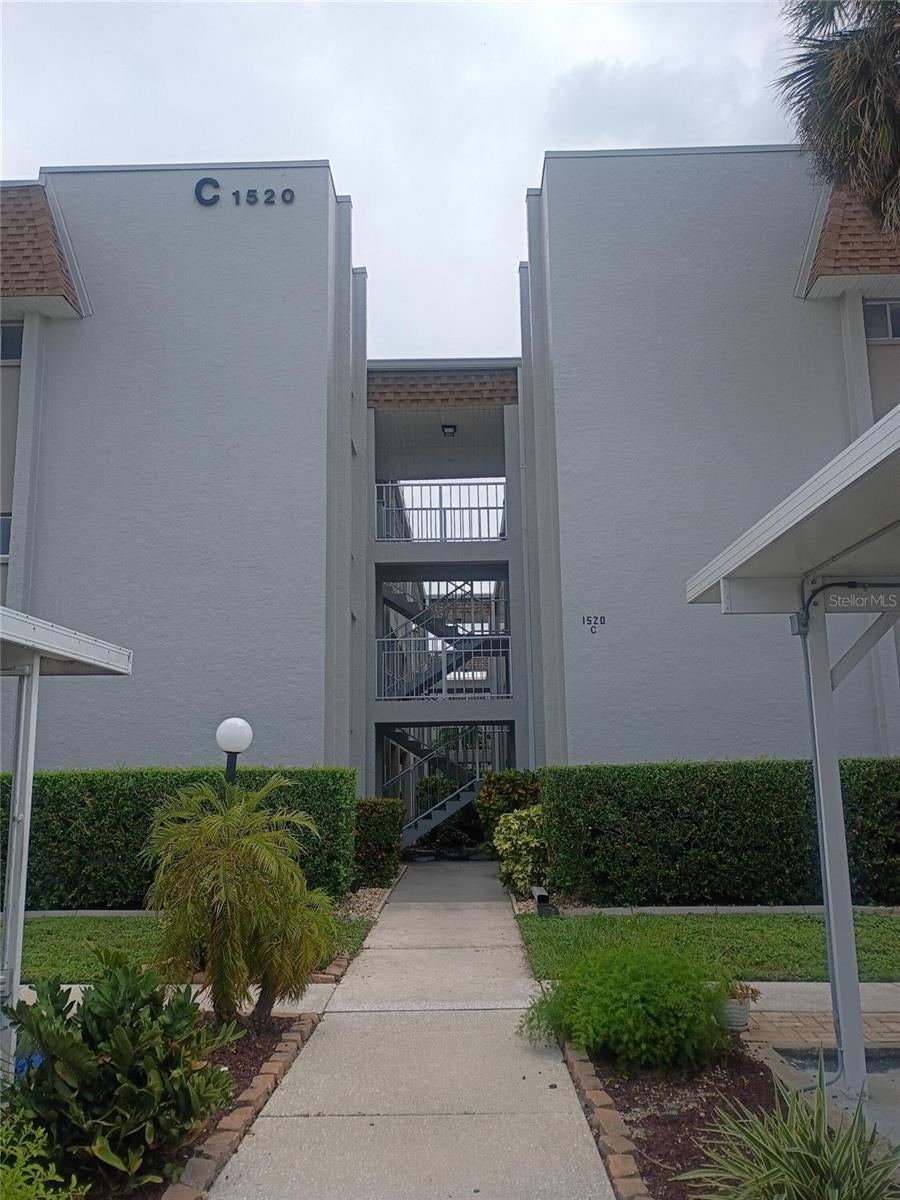 1520 Glen Oaks Drive E 248 — photo