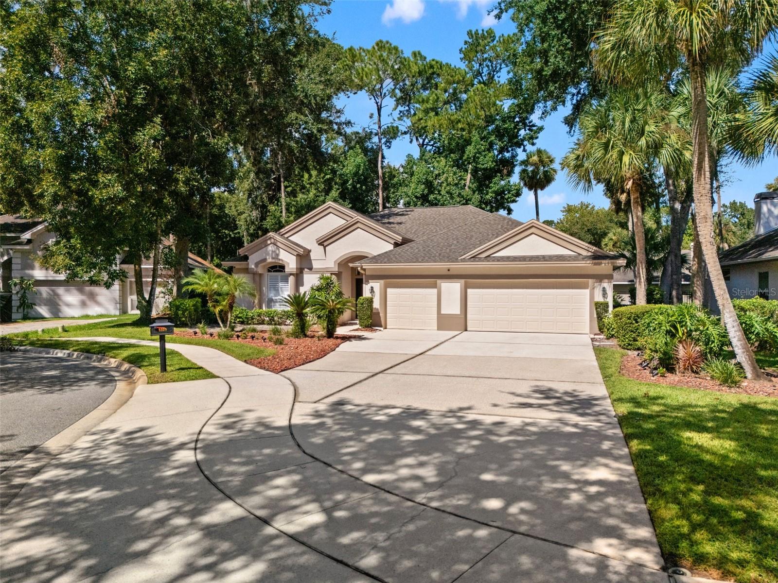 5325 Lake Bluff Terrace — photo