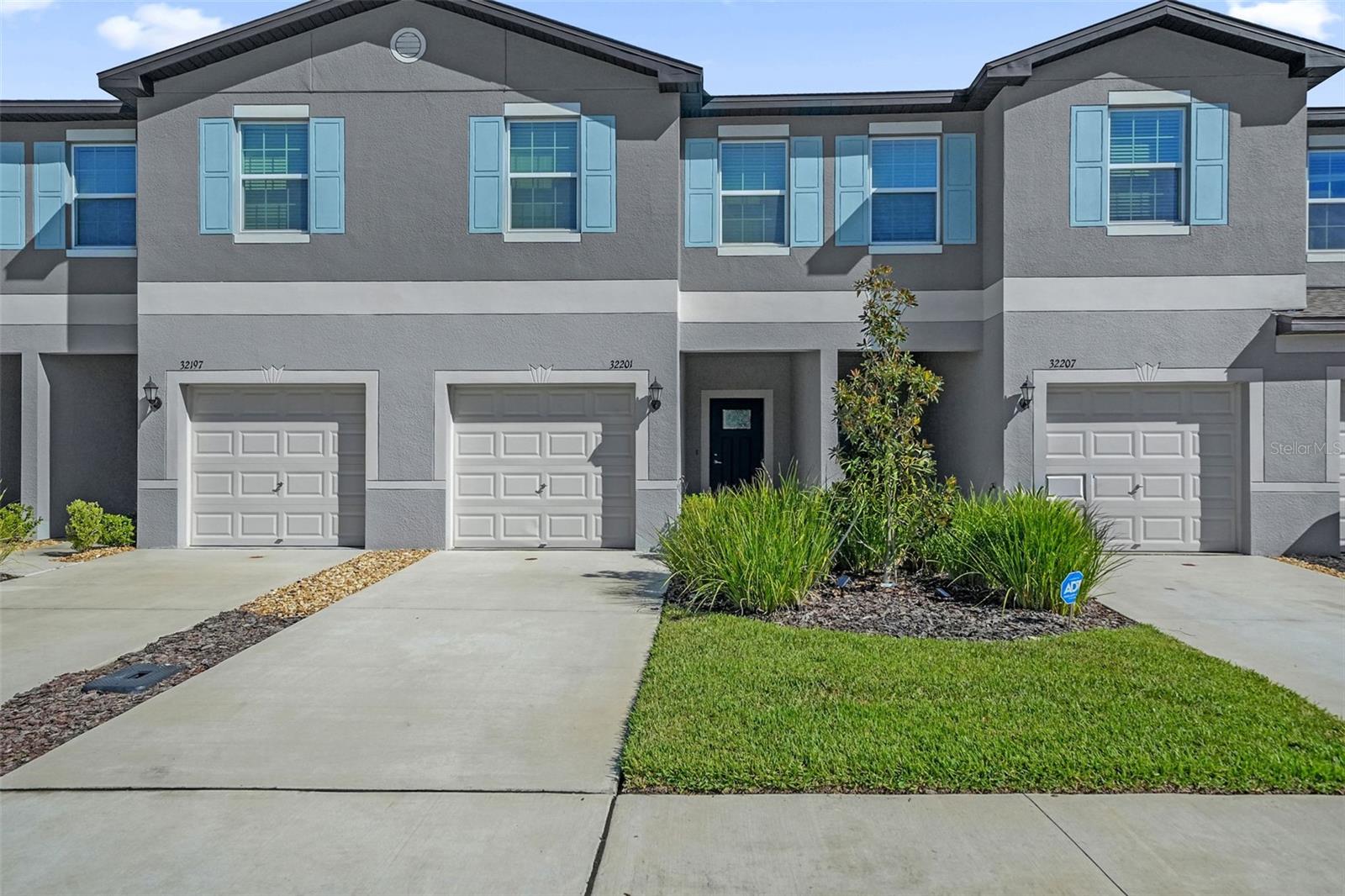 32201 Powderpuff Mimosa Drive — photo