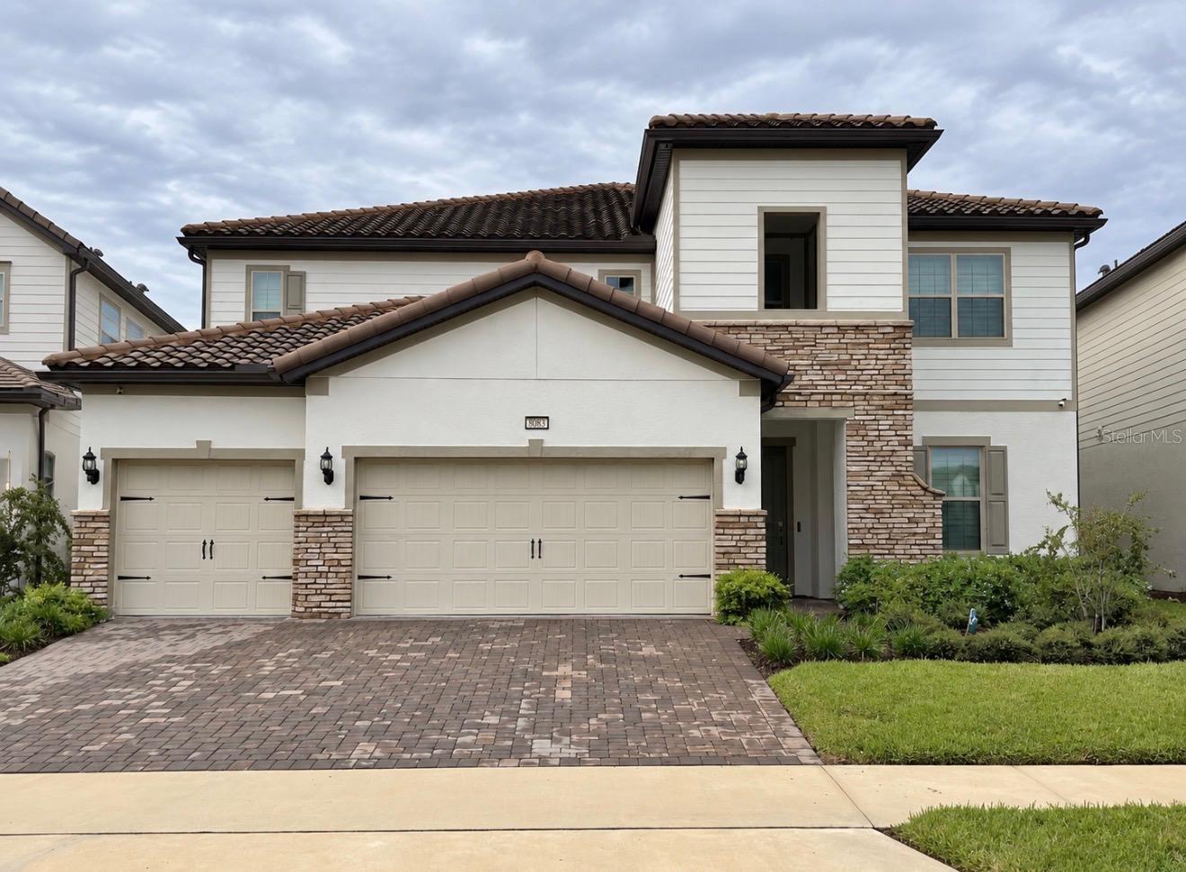 8083 Leaf Grove Circle — photo