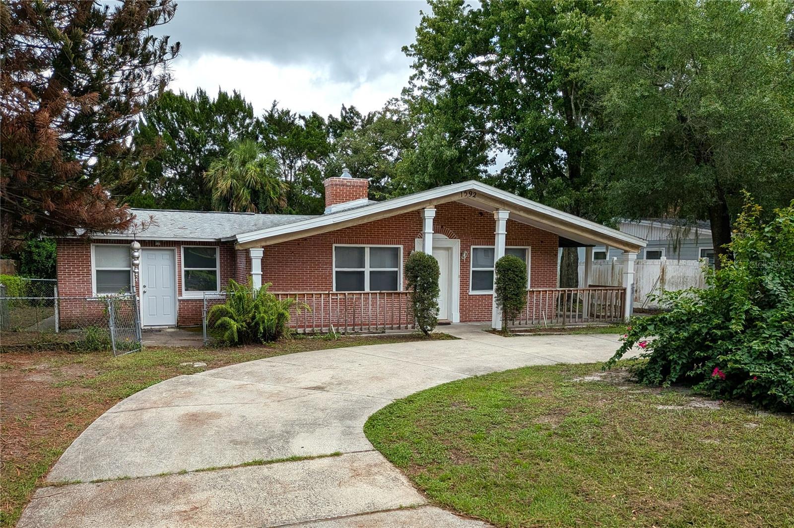 1592 Arbor Park Drive — photo