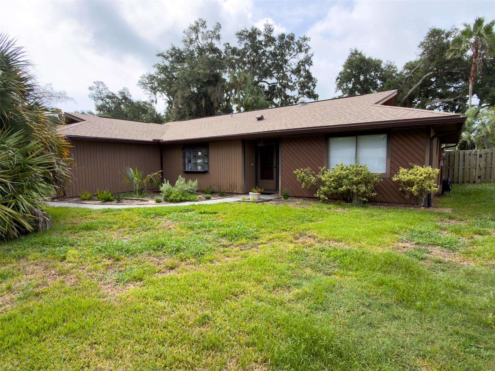 608 Touchstone Circle — photo