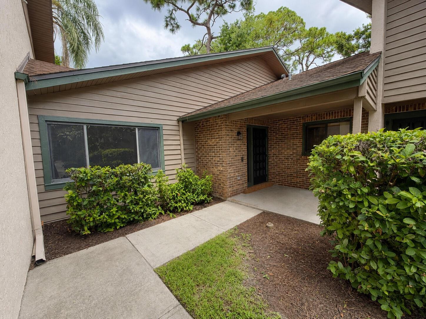 971 Sunridge Drive 110 — photo