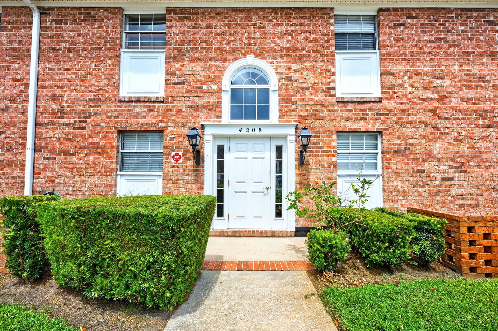 4208 Lake Underhill Road 5D3 — photo