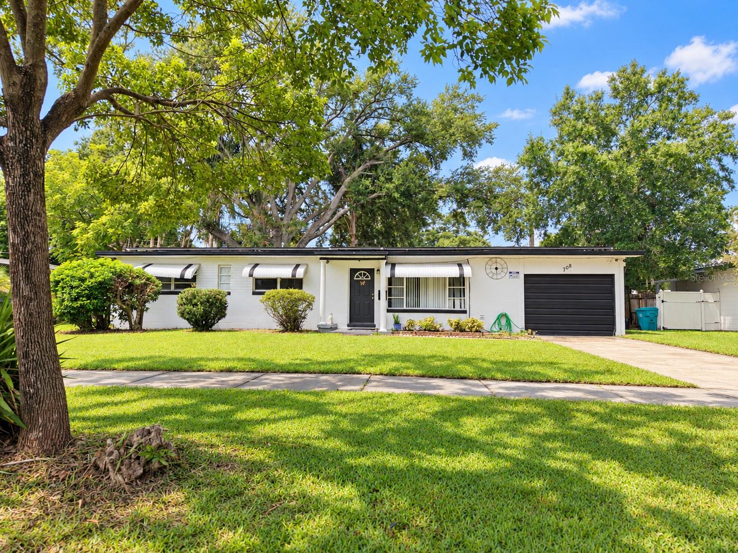 708 Santa Fe Lane — photo