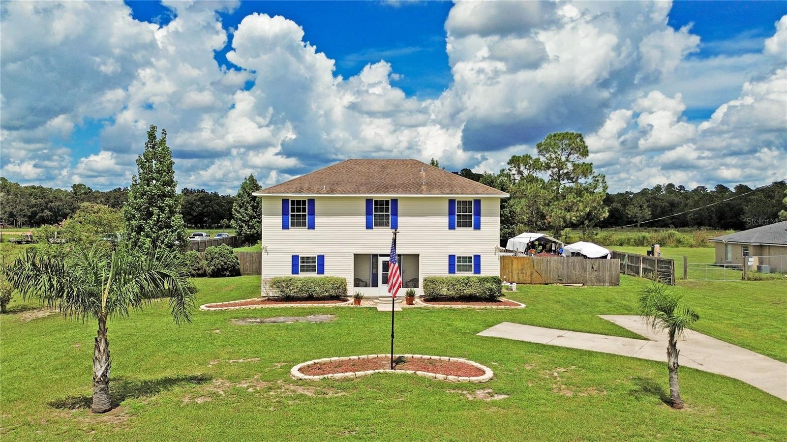 7228 Evergreen Loop — photo