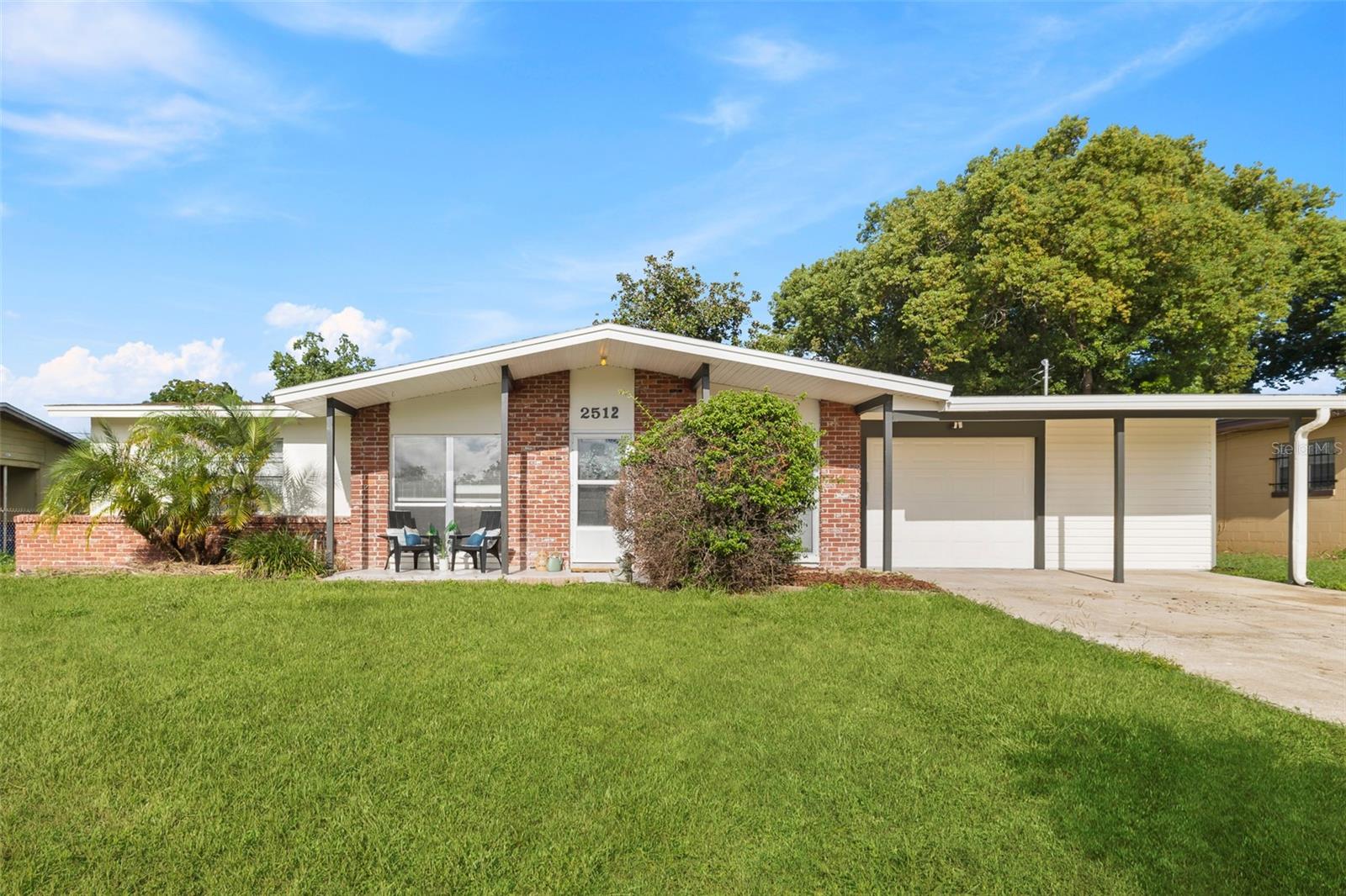 2512 Healy Drive — photo