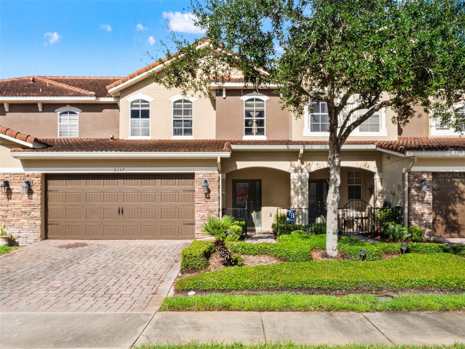 2137 Velvet Leaf Drive — photo