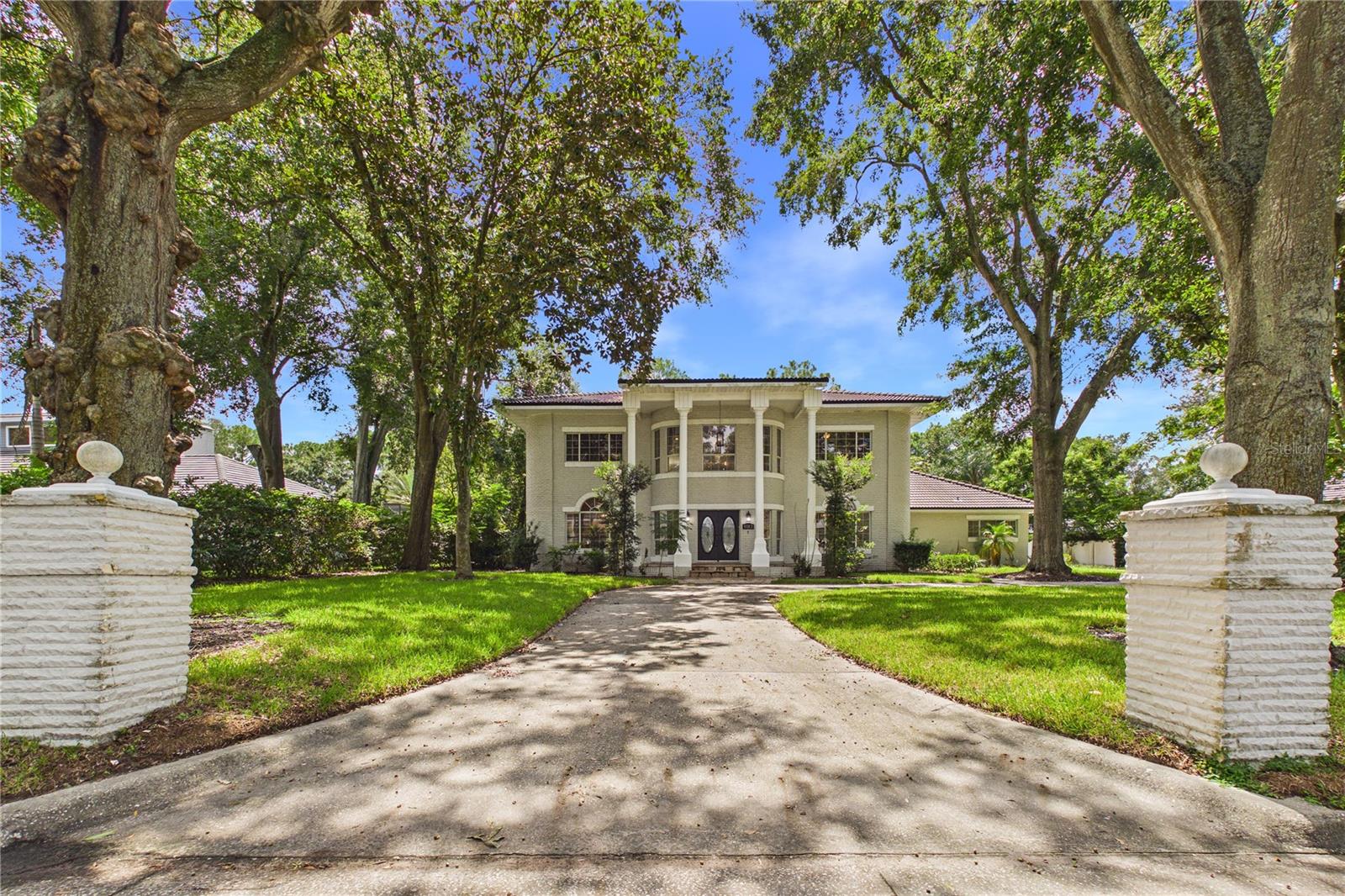 9102 S Bay Drive — photo
