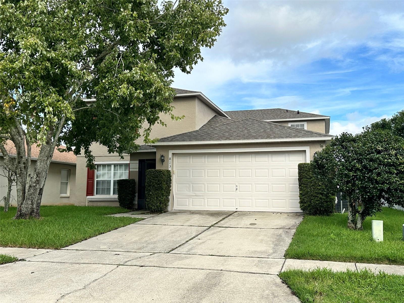 813 Clifton Hills St. — photo