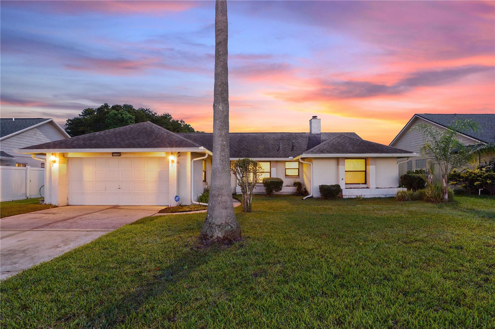 10413 Water Hyacinth Drive — photo