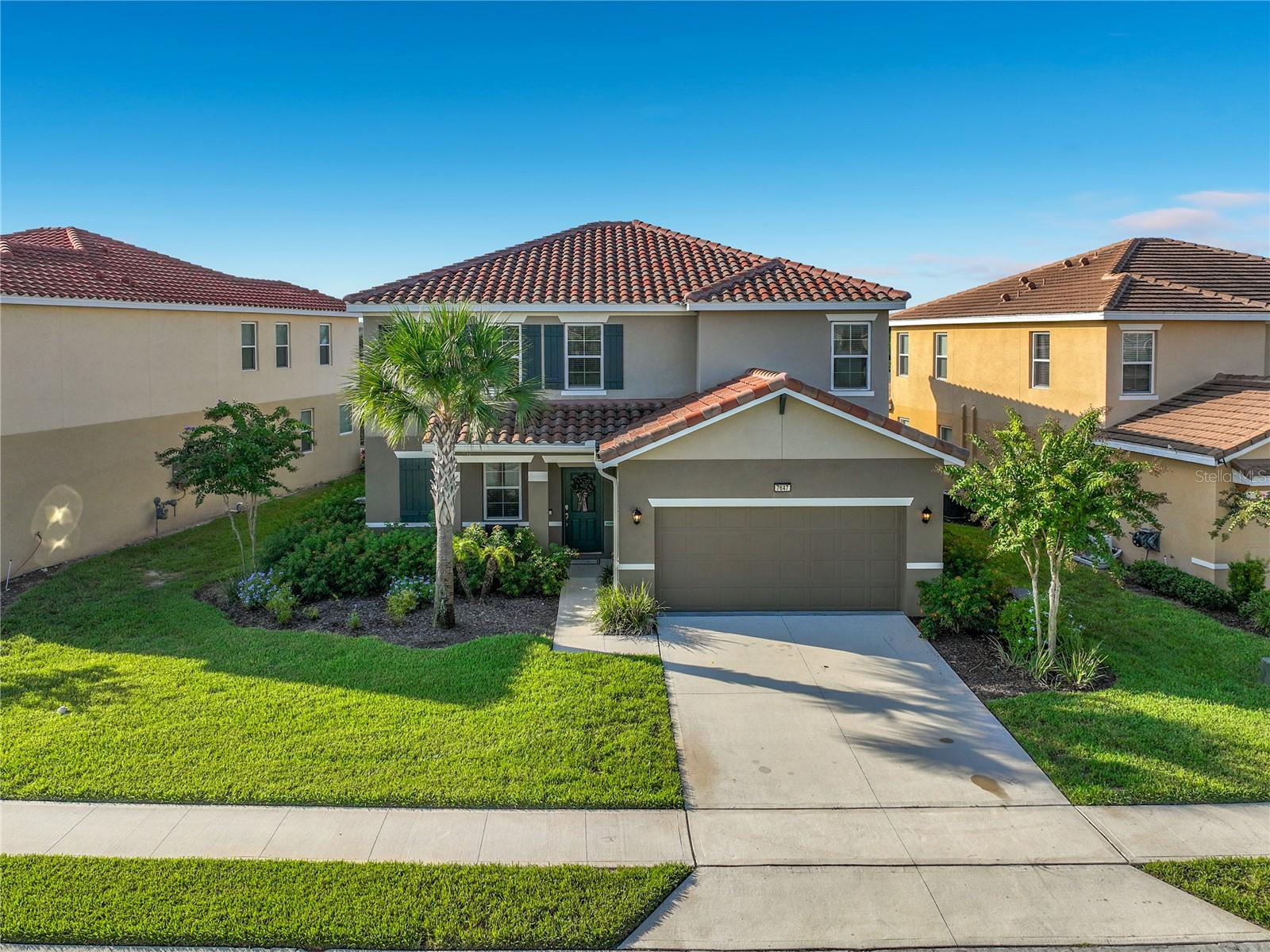 7647 Oakmoss Loop — photo