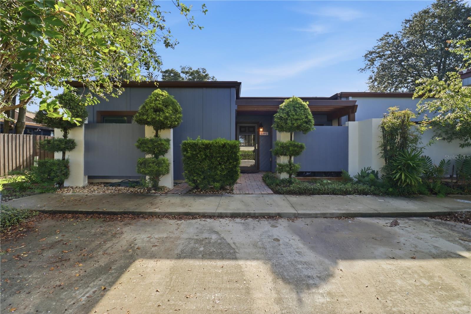 2302 Barbados Drive — photo